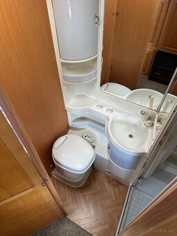 Karavan Wilk - Přídavná Střecha - 15