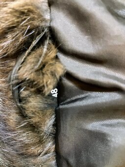 Luxusní kožich z pravé kožešiny Kara Trutnov velikost 48 - 15