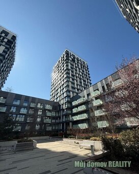 Prodej bytu 2+kk, 62 m s lodžií a garáží  Residence Garden T - 15