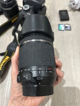 Nikon D3200 18-55 a 18-200mm objektiv - 15