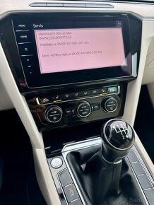 Volkswagen PASSAT 2.0 TDi HIGHLINE FullLED VIRTUAL NAVI 2019 - 15