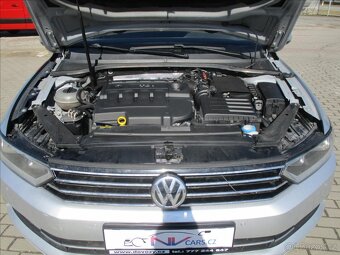 VW PASSAT 2,0TDI 110KW HIGHLINE DSG GPS 2017 - 15
