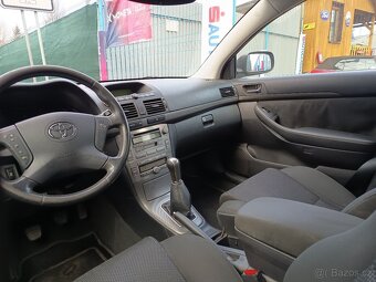 Toyota Avensis combi 2,0D-4D Comfort ČR - 15