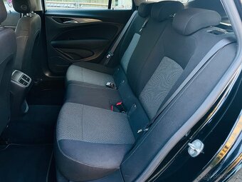Opel Insignia 2.0 CDTI 125KW MANUÁL LED LUX NAVI SERVISKA - 15