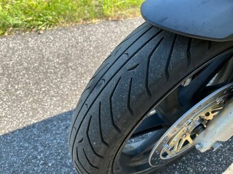 Honda VFR 800 X Crossrunner, serviska - 15