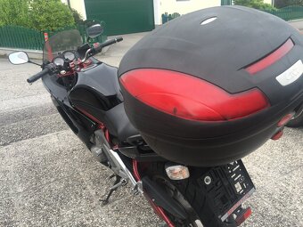 Kawasaki ER6-f - 15
