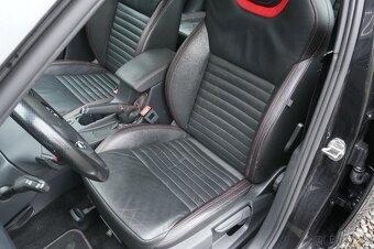Škoda Octavia III 2.0 TDI RS 135 kW - 15