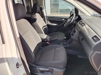 VW Caddy Maxi Comfortline 2.0TDI 110kW 5-míst Webasto Tažné - 15