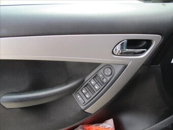 CITROEN GRAND C4 PICASSO 1,6i 88kw 7míst CZ 2011 - 15