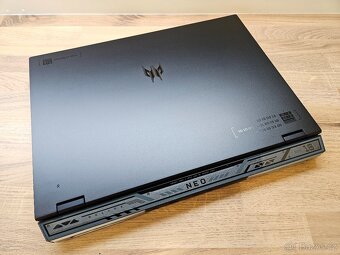 18"_PREDATOR HELIOS 18_i9-14900HX_32GB_3000GB_RTX 4070 8GB - 15