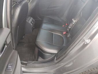 JAGUAR XE 2017 2.0D 132kW,VÝHŘEVY,NAVI,TEMPOMAT,SERVISKA - 15