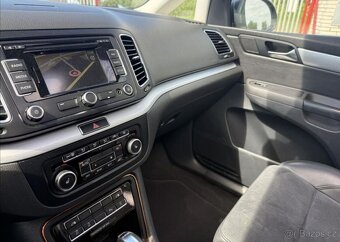 Volkswagen Sharan 2,0 DSG PANO LED 7MÍST ROZVODY nafta - 15