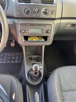 Skoda Fabia 2 kombi, zimní pneu, nove rozvody, brzdy - 15