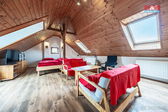 Prodej rodinného domu, 103 m², Úvaly, ul. Boženy Němcové - 15