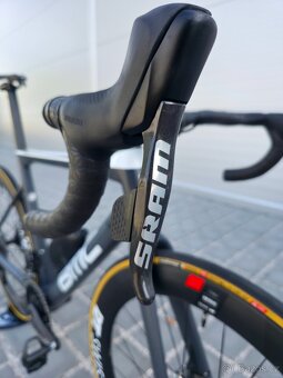 Silniční kolo BMC Teammachine SLR01 ONE Carbon 2020 SRAM RED - 15