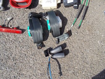 Díly interiéru Hyundai i30 - 15