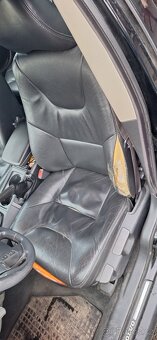 V70 2,4i 2002 7 míst tažné - 15