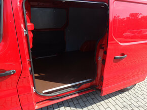 OPEL VIVARO 1,6CDTi 92KW L2H1 AC 2xŠOUPAČKY KM GARANCE TOP D - 15