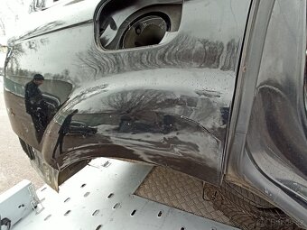 AUDI Q7 3,0TDi - r.v. 2006 - CELÁ KAROSERIE / VÝŘEZY - 15