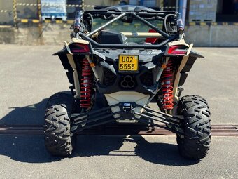 CAN-AM Maverick XRS TURBO RR - 15