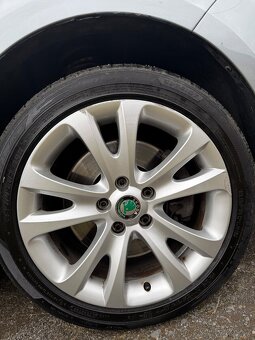 Škoda Superb 2 com 1.4 TSi 92 kw 2012 nové rozvody TOP - 15