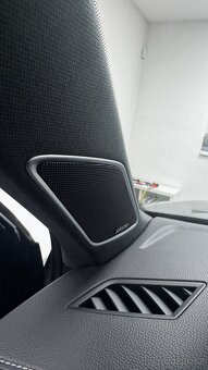Volkswagen Touareg R-line 3,0 TSI 250 kW - 15