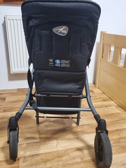 Kočárek TFK Mono Air - 15