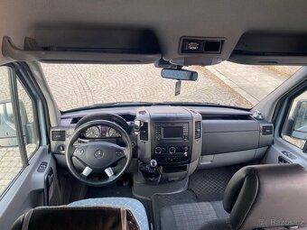 Mercedes sprinter 319 140kw - 15