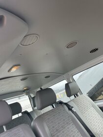 Volkswagen T5 facelift Bus - 15