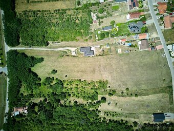 Prodej rozlehlého pozemku k výstavbě v Medlově, 16 353 m2 - 15
