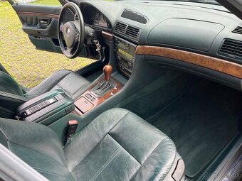 BMW 728i E38 - 15