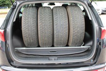 Kia Sportage 1,6 GDI NOVÉ V ČR,1.MAJITEL,2018 - 15