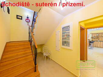 Rodinný dům TOP stav a prostředí. - 15