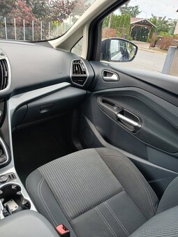 Ford grand C-max 2015  7 míst - 15