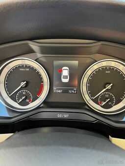 Škoda Superb 2.0 TDI DSG, 2019 — vzácná výbava - 15