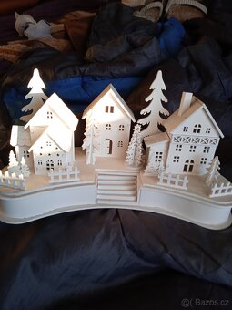 Prodám nádherné dekorace včetně vánočních  - 15