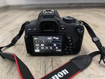 Canon EOS 750D - 15