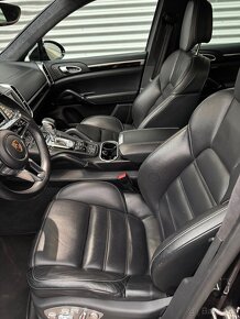 Porsche Cayenne Diesel V8 4.2TDI - 15