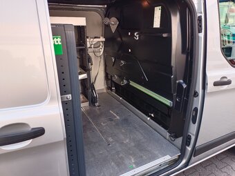 Ford Transit Custom 2.0 TDCi 77kW 3-místa Dílna Webasto - 15