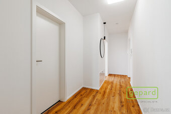 Pronájem moderního bytu 2+kk, 48 m² - 15
