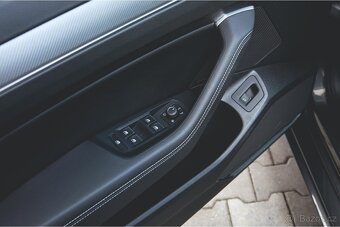 VW Passat B8, 140kw, automat, R-line packet, tažné... - 15