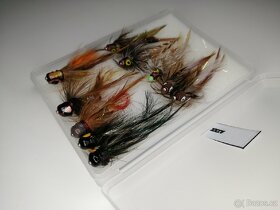 Hauserovo peří, kohout, vláčecí streamer XIX - XXIV - 15