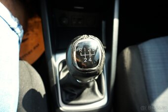 KIA CEED 1,6 CVVT 91,9KW COMFORT 2010 CZ - 15