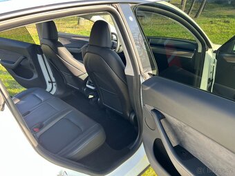 Tesla model Y LR Acceleration Boost Tažný - 15