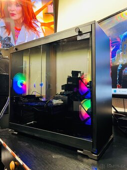 Herní Ryzen 5, až 16GB DDR4, m.2 SSD+ HDD, RX 470 4GB Win 11 - 15