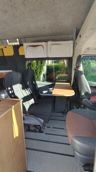Obytné Ducato, 4 mista, podlahove topeni, měchy, tempomatem - 15