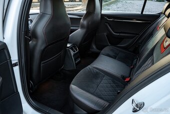 Škoda Octavia, 2.0 TDI RS DSG 135kW - 15