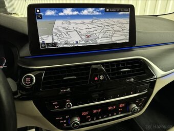 BMW Řada 5 530d xDrive ČR 1Maj. - 15