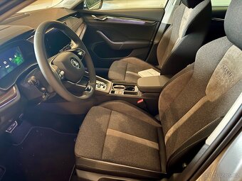 Škoda Octavia SCOUT 2,0Tdi nafta 147kw-4x4 DSG PANORAMA - 15
