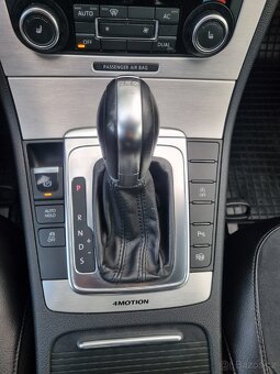 Volkswagen Passat 2.0 TDI - 15